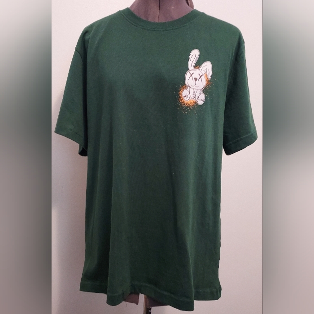 Carbon Beyond Reality "Pop Art Bunny" Graphic Print Green T-Shirt Large